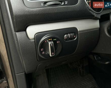 Коричневий Фольксваген Гольф, об'ємом двигуна 1.6 л та пробігом 359 тис. км за 6900 $, фото 26 на Automoto.ua