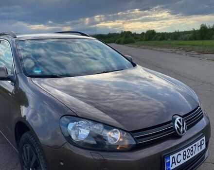 Коричневый Фольксваген Гольф, объемом двигателя 1.2 л и пробегом 205 тыс. км за 8200 $, фото 5 на Automoto.ua