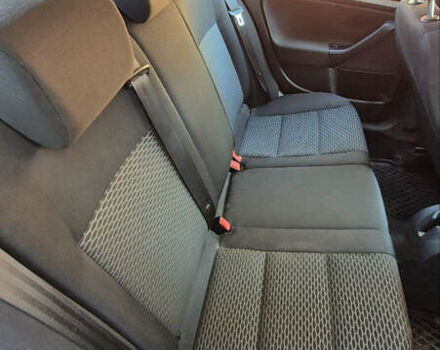 Коричневый Фольксваген Гольф, объемом двигателя 1.6 л и пробегом 323 тыс. км за 8400 $, фото 17 на Automoto.ua