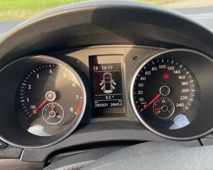 Коричневый Фольксваген Гольф, объемом двигателя 1.2 л и пробегом 205 тыс. км за 8200 $, фото 7 на Automoto.ua