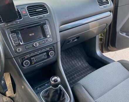 Коричневый Фольксваген Гольф, объемом двигателя 1.2 л и пробегом 205 тыс. км за 8200 $, фото 8 на Automoto.ua