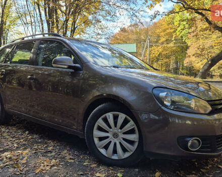 Коричневый Фольксваген Гольф, объемом двигателя 1.6 л и пробегом 323 тыс. км за 8400 $, фото 3 на Automoto.ua