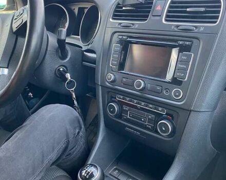 Коричневый Фольксваген Гольф, объемом двигателя 1.2 л и пробегом 205 тыс. км за 8200 $, фото 9 на Automoto.ua