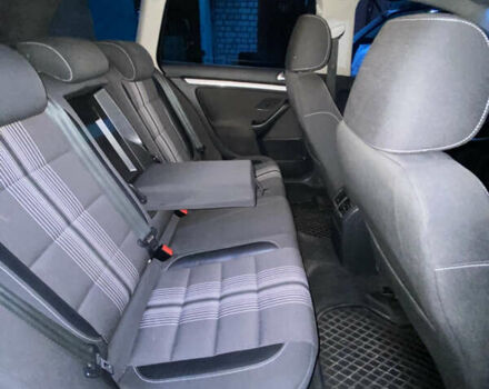 Коричневый Фольксваген Гольф, объемом двигателя 1.6 л и пробегом 313 тыс. км за 7600 $, фото 19 на Automoto.ua