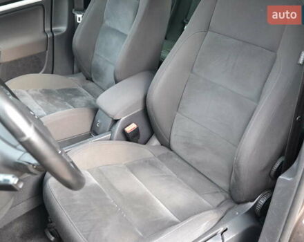 Коричневый Фольксваген Гольф, объемом двигателя 1.2 л и пробегом 181 тыс. км за 7999 $, фото 12 на Automoto.ua