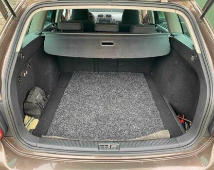 Коричневый Фольксваген Гольф, объемом двигателя 1.6 л и пробегом 350 тыс. км за 8300 $, фото 6 на Automoto.ua