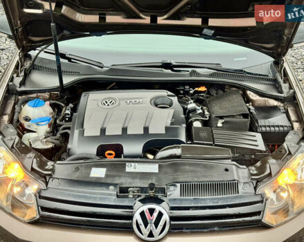 Коричневий Фольксваген Гольф, об'ємом двигуна 1.6 л та пробігом 229 тис. км за 9750 $, фото 10 на Automoto.ua