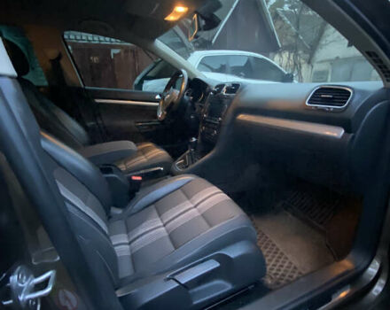 Коричневый Фольксваген Гольф, объемом двигателя 1.6 л и пробегом 313 тыс. км за 7600 $, фото 14 на Automoto.ua