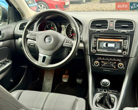 Коричневий Фольксваген Гольф, об'ємом двигуна 1.6 л та пробігом 229 тис. км за 9750 $, фото 15 на Automoto.ua