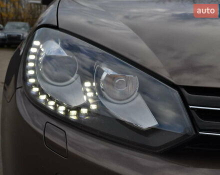 Коричневый Фольксваген Гольф, объемом двигателя 1.2 л и пробегом 181 тыс. км за 7999 $, фото 23 на Automoto.ua