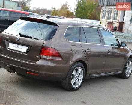 Коричневый Фольксваген Гольф, объемом двигателя 1.2 л и пробегом 181 тыс. км за 7999 $, фото 6 на Automoto.ua