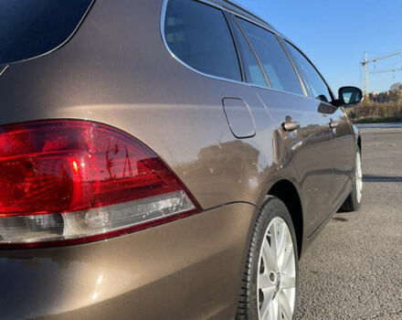 Коричневый Фольксваген Гольф, объемом двигателя 1.6 л и пробегом 241 тыс. км за 9390 $, фото 7 на Automoto.ua