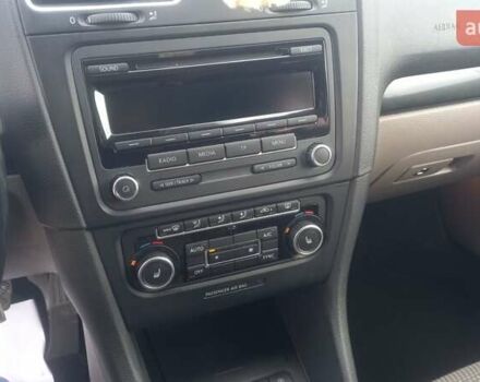 Коричневый Фольксваген Гольф, объемом двигателя 1.6 л и пробегом 258 тыс. км за 8100 $, фото 9 на Automoto.ua