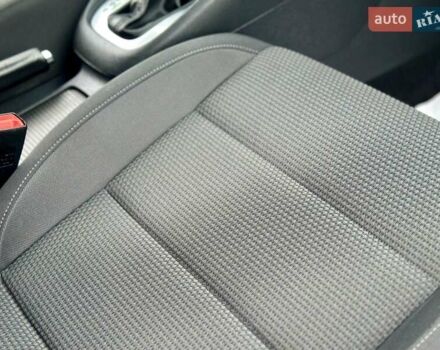 Коричневый Фольксваген Гольф, объемом двигателя 1.97 л и пробегом 237 тыс. км за 9850 $, фото 31 на Automoto.ua