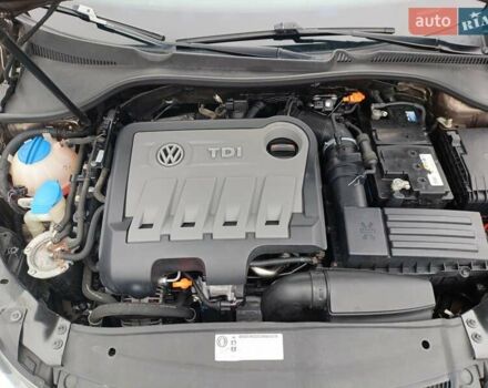 Коричневий Фольксваген Гольф, об'ємом двигуна 2 л та пробігом 233 тис. км за 11750 $, фото 23 на Automoto.ua