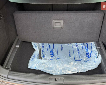 Коричневий Фольксваген Гольф, об'ємом двигуна 1.6 л та пробігом 189 тис. км за 11300 $, фото 36 на Automoto.ua