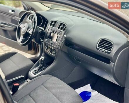 Коричневый Фольксваген Гольф, объемом двигателя 1.97 л и пробегом 237 тыс. км за 9850 $, фото 27 на Automoto.ua