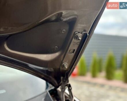 Коричневый Фольксваген Гольф, объемом двигателя 1.97 л и пробегом 237 тыс. км за 9850 $, фото 55 на Automoto.ua