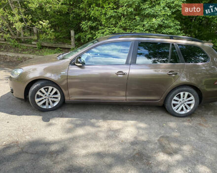 Коричневый Фольксваген Гольф, объемом двигателя 1.6 л и пробегом 200 тыс. км за 8555 $, фото 8 на Automoto.ua