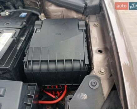 Коричневий Фольксваген Гольф, об'ємом двигуна 2 л та пробігом 233 тис. км за 11750 $, фото 25 на Automoto.ua