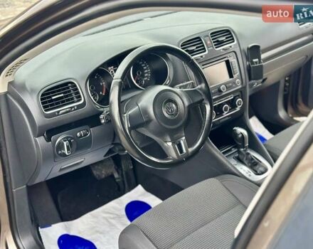 Коричневый Фольксваген Гольф, объемом двигателя 1.97 л и пробегом 237 тыс. км за 9850 $, фото 15 на Automoto.ua