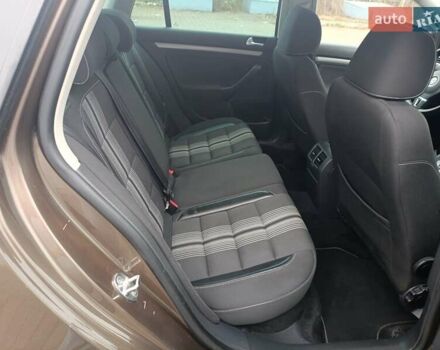 Коричневий Фольксваген Гольф, об'ємом двигуна 2 л та пробігом 233 тис. км за 11750 $, фото 17 на Automoto.ua