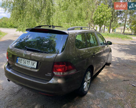 Коричневый Фольксваген Гольф, объемом двигателя 1.6 л и пробегом 200 тыс. км за 8555 $, фото 5 на Automoto.ua