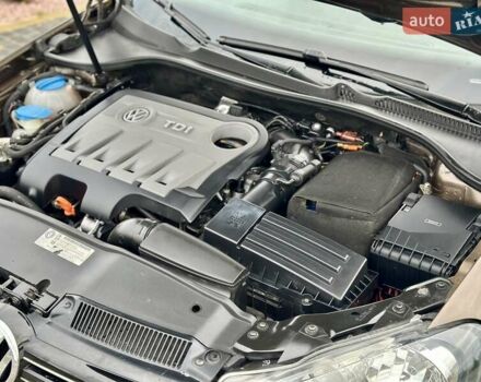 Коричневый Фольксваген Гольф, объемом двигателя 1.97 л и пробегом 237 тыс. км за 9850 $, фото 53 на Automoto.ua