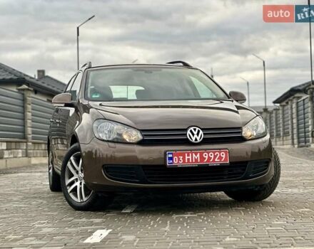 Коричневый Фольксваген Гольф, объемом двигателя 1.97 л и пробегом 237 тыс. км за 9850 $, фото 2 на Automoto.ua