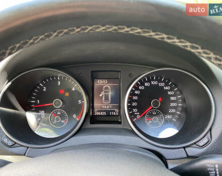 Коричневый Фольксваген Гольф, объемом двигателя 1.6 л и пробегом 200 тыс. км за 8555 $, фото 14 на Automoto.ua