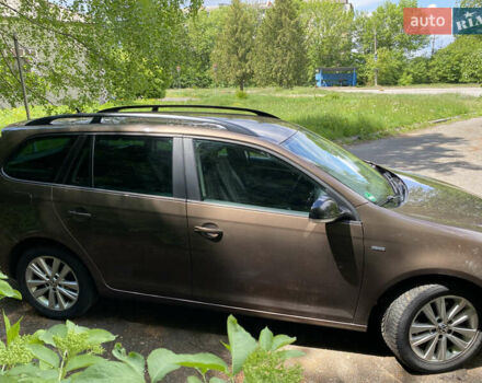 Коричневый Фольксваген Гольф, объемом двигателя 1.6 л и пробегом 200 тыс. км за 8555 $, фото 10 на Automoto.ua