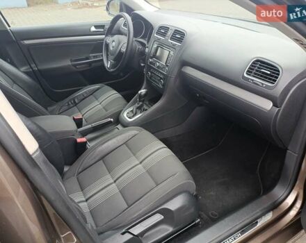 Коричневий Фольксваген Гольф, об'ємом двигуна 2 л та пробігом 233 тис. км за 11750 $, фото 13 на Automoto.ua