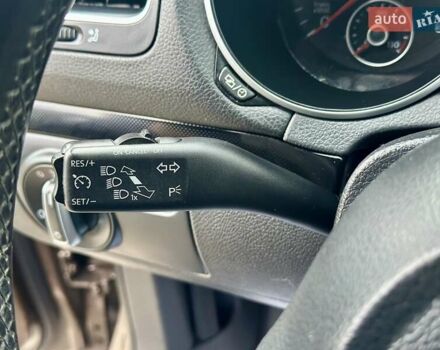 Коричневый Фольксваген Гольф, объемом двигателя 1.97 л и пробегом 237 тыс. км за 9850 $, фото 19 на Automoto.ua