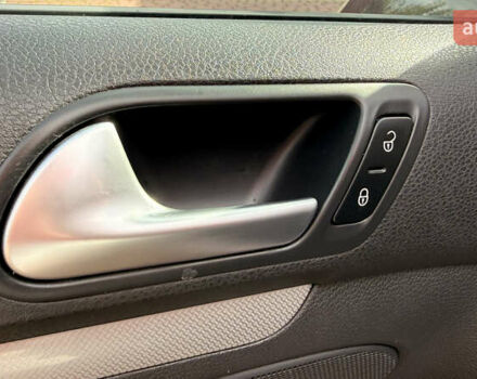 Коричневий Фольксваген Гольф, об'ємом двигуна 1.6 л та пробігом 189 тис. км за 11300 $, фото 24 на Automoto.ua