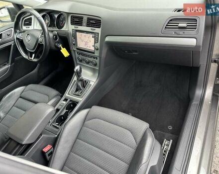 Коричневый Фольксваген Гольф, объемом двигателя 1.6 л и пробегом 249 тыс. км за 11550 $, фото 21 на Automoto.ua