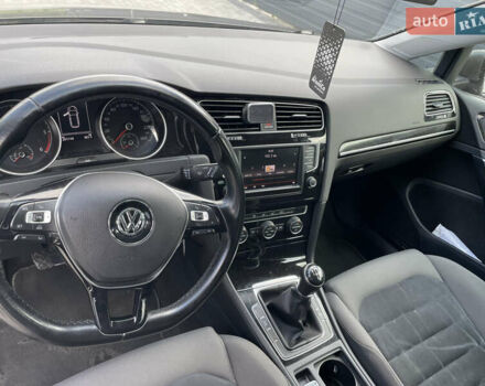 Коричневий Фольксваген Гольф, об'ємом двигуна 1.6 л та пробігом 310 тис. км за 9400 $, фото 9 на Automoto.ua