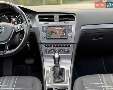 Коричневий Фольксваген Гольф, об'ємом двигуна 1.6 л та пробігом 201 тис. км за 11890 $, фото 49 на Automoto.ua
