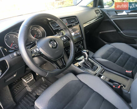 Коричневый Фольксваген Гольф, объемом двигателя 2 л и пробегом 240 тыс. км за 15950 $, фото 36 на Automoto.ua