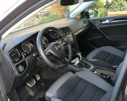 Коричневый Фольксваген Гольф, объемом двигателя 2 л и пробегом 240 тыс. км за 15950 $, фото 32 на Automoto.ua