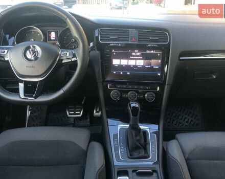 Коричневый Фольксваген Гольф, объемом двигателя 2 л и пробегом 240 тыс. км за 15950 $, фото 35 на Automoto.ua