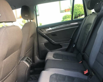 Коричневый Фольксваген Гольф, объемом двигателя 2 л и пробегом 240 тыс. км за 15950 $, фото 41 на Automoto.ua