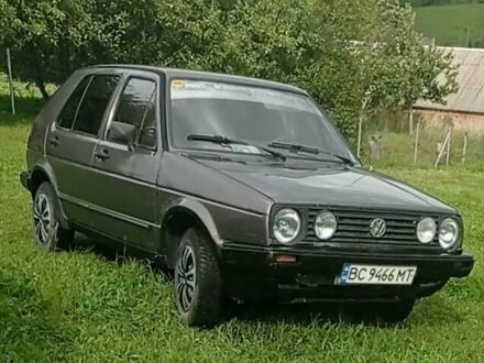 Фольксваген Гольф 1986 у Турке на Automoto.ua Коричневий Фольксваген Гольф, об'ємом двигуна 1.58 л та пробігом 100 тис. км за 1100 $, фото 1 на Automoto.ua
