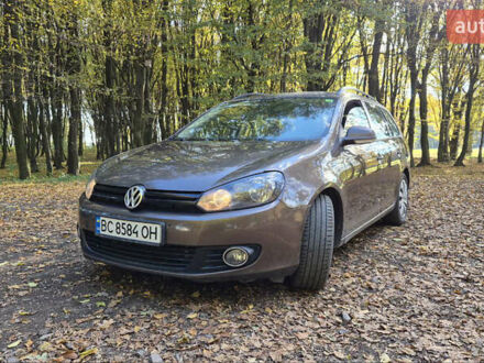 Коричневый Фольксваген Гольф, объемом двигателя 1.6 л и пробегом 323 тыс. км за 8400 $, фото 1 на Automoto.ua