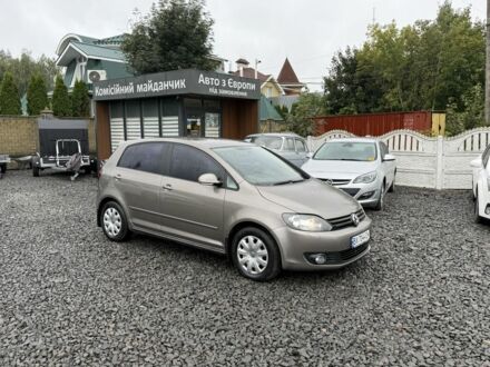 Фольксваген Гольф 2011 в Хмельницком на Automoto.ua Коричневый Фольксваген Гольф, объемом двигателя 1.6 л и пробегом 252 тыс. км за 7700 $, фото 1 на Automoto.ua