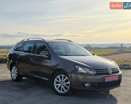 Коричневый Фольксваген Гольф, объемом двигателя 1.4 л и пробегом 203 тыс. км за 8000 $, фото 1 на Automoto.ua