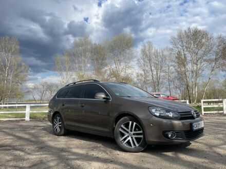 Коричневый Фольксваген Гольф, объемом двигателя 1.6 л и пробегом 264 тыс. км за 9950 $, фото 1 на Automoto.ua