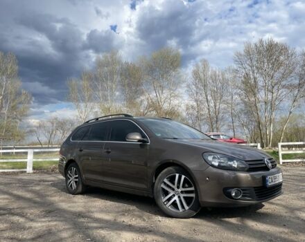 Коричневый Фольксваген Гольф, объемом двигателя 1.6 л и пробегом 264 тыс. км за 9950 $, фото 1 на Automoto.ua