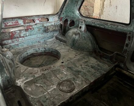 Червоний Фольксваген Гольф, об'ємом двигуна 1.6 л та пробігом 50 тис. км за 574 $, фото 6 на Automoto.ua