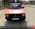 Червоний Фольксваген Гольф, об'ємом двигуна 1.6 л та пробігом 300 тис. км за 750 $, фото 2 на Automoto.ua