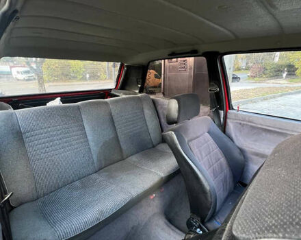 Червоний Фольксваген Гольф, об'ємом двигуна 1.6 л та пробігом 357 тис. км за 2800 $, фото 14 на Automoto.ua